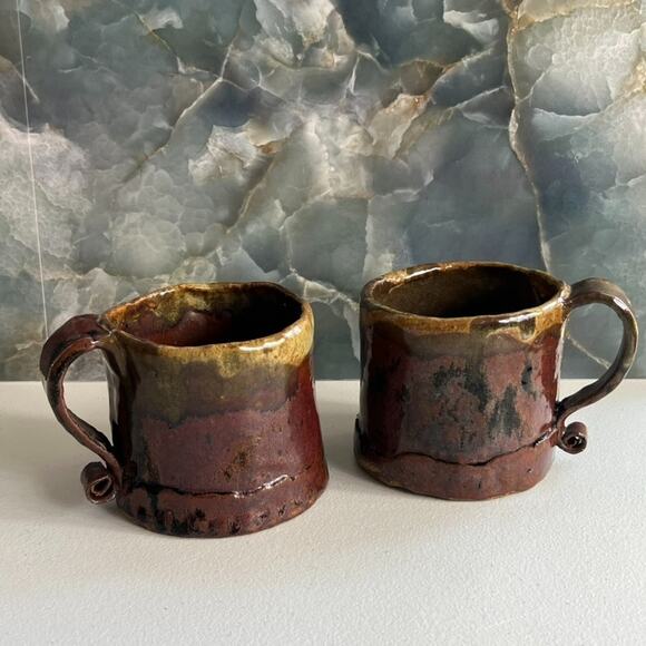 Studio Art x 2 Mugs 3 5/8" Stoneware Toned Red & Brown Brutalist Rustic - Picture 2 of 12